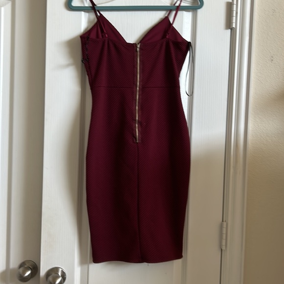 Dress - Picture 2 of 2